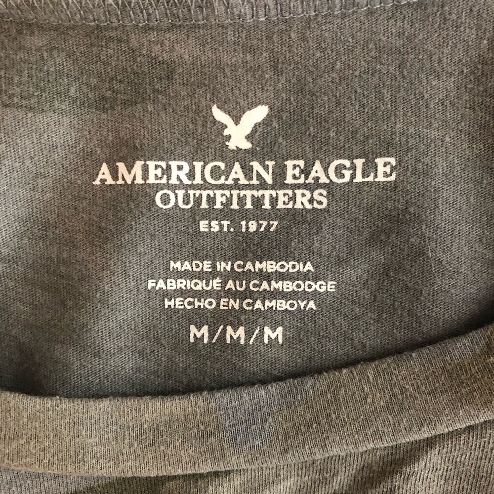 American Eagle Embroidered Camouflaged Tee - Picture 5 of 6
